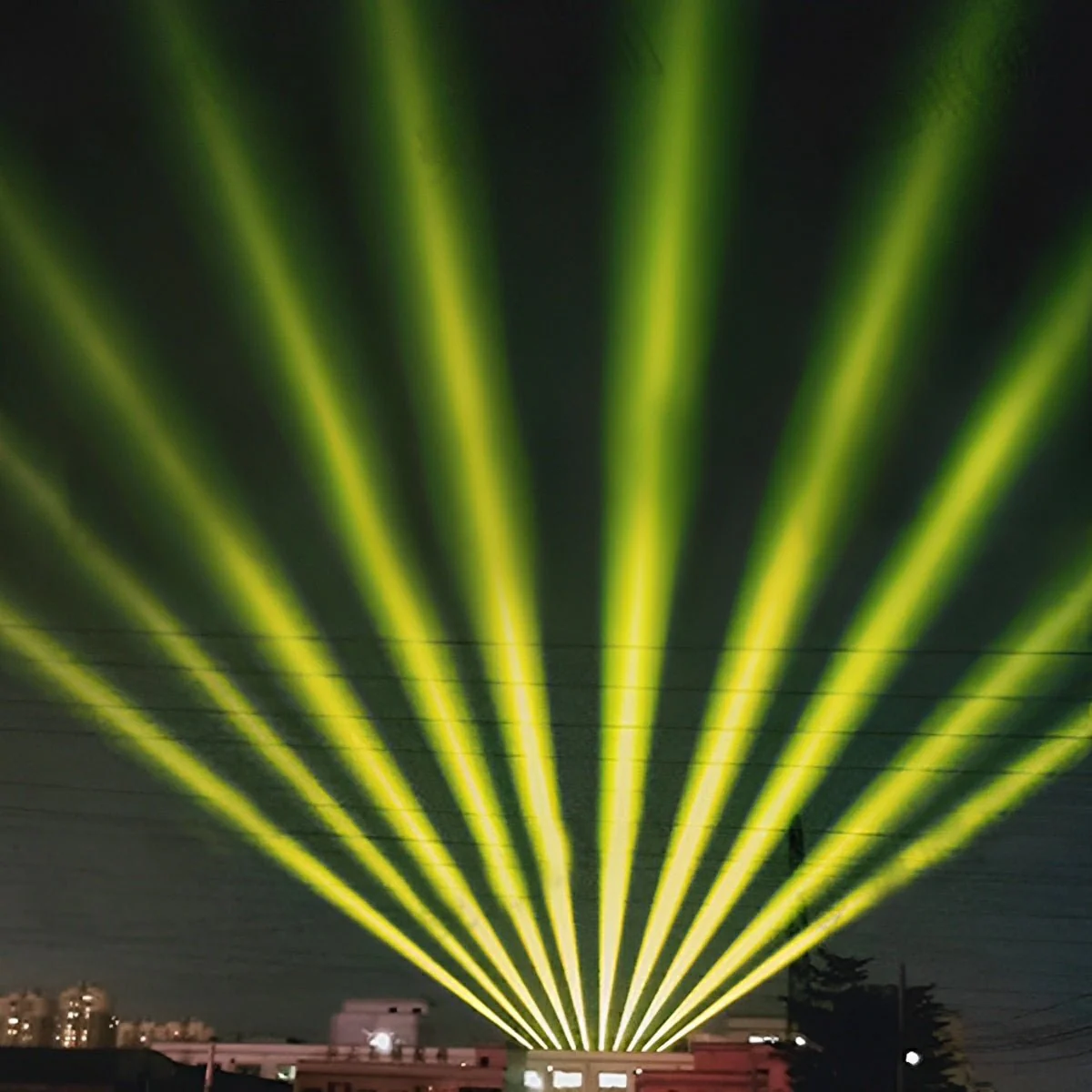 1000W/2000W Outdoor Super Bright Aerial Spotlight Remote Searchlight - Image 5