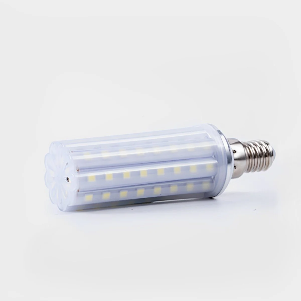 2 pcs E26/E12 3 Color Modes LED Light Bulbs - Image 3