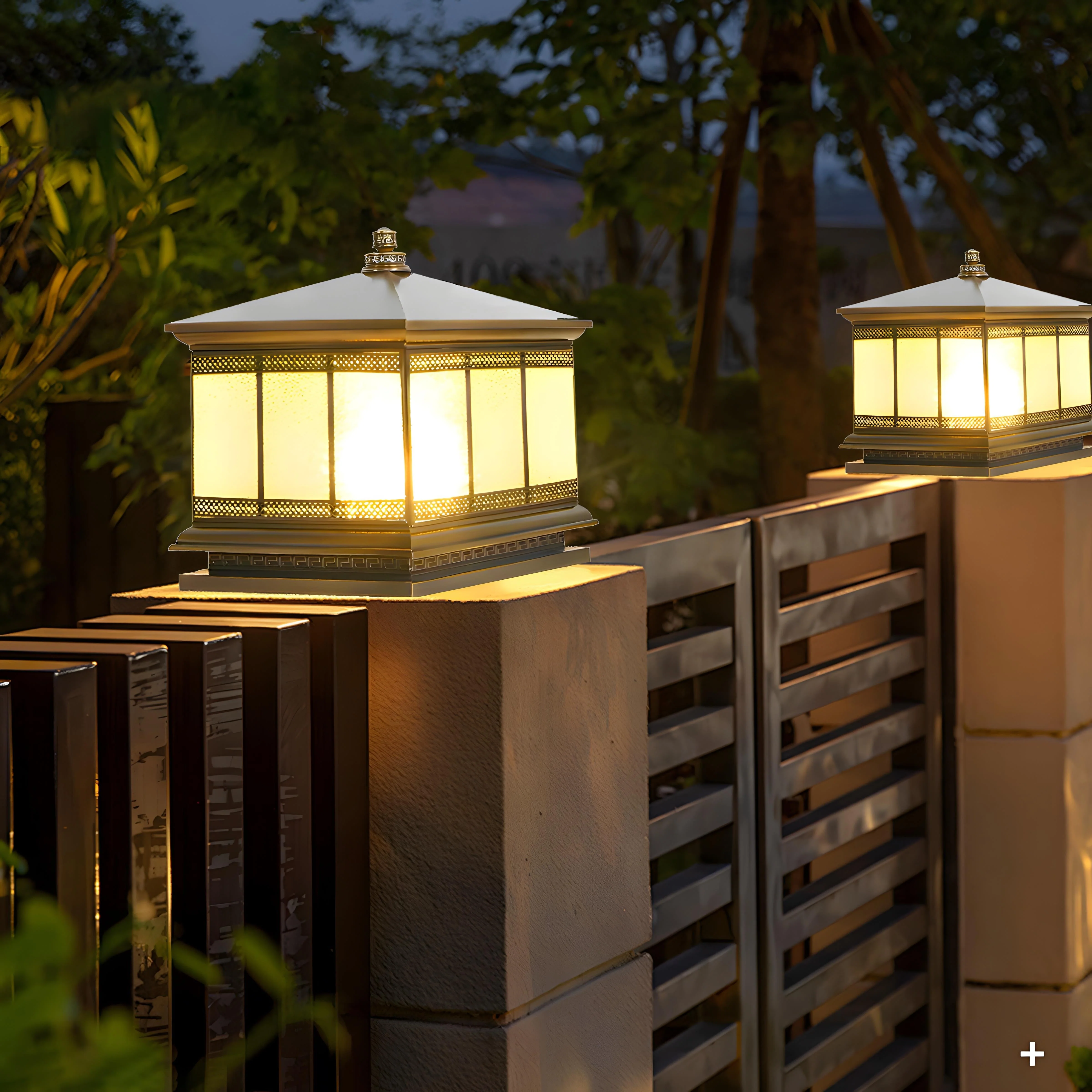Vintage Intelligent Waterproof Retro Fence Post Caps Lights - Image 3