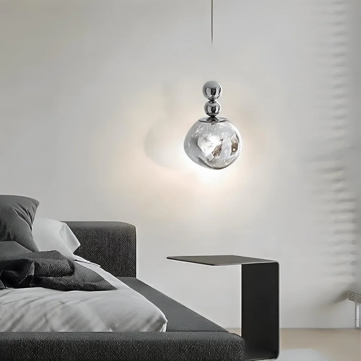 Modern Minimalist Crystal Globe Indoor Bar LED Pendant Lights - Image 5