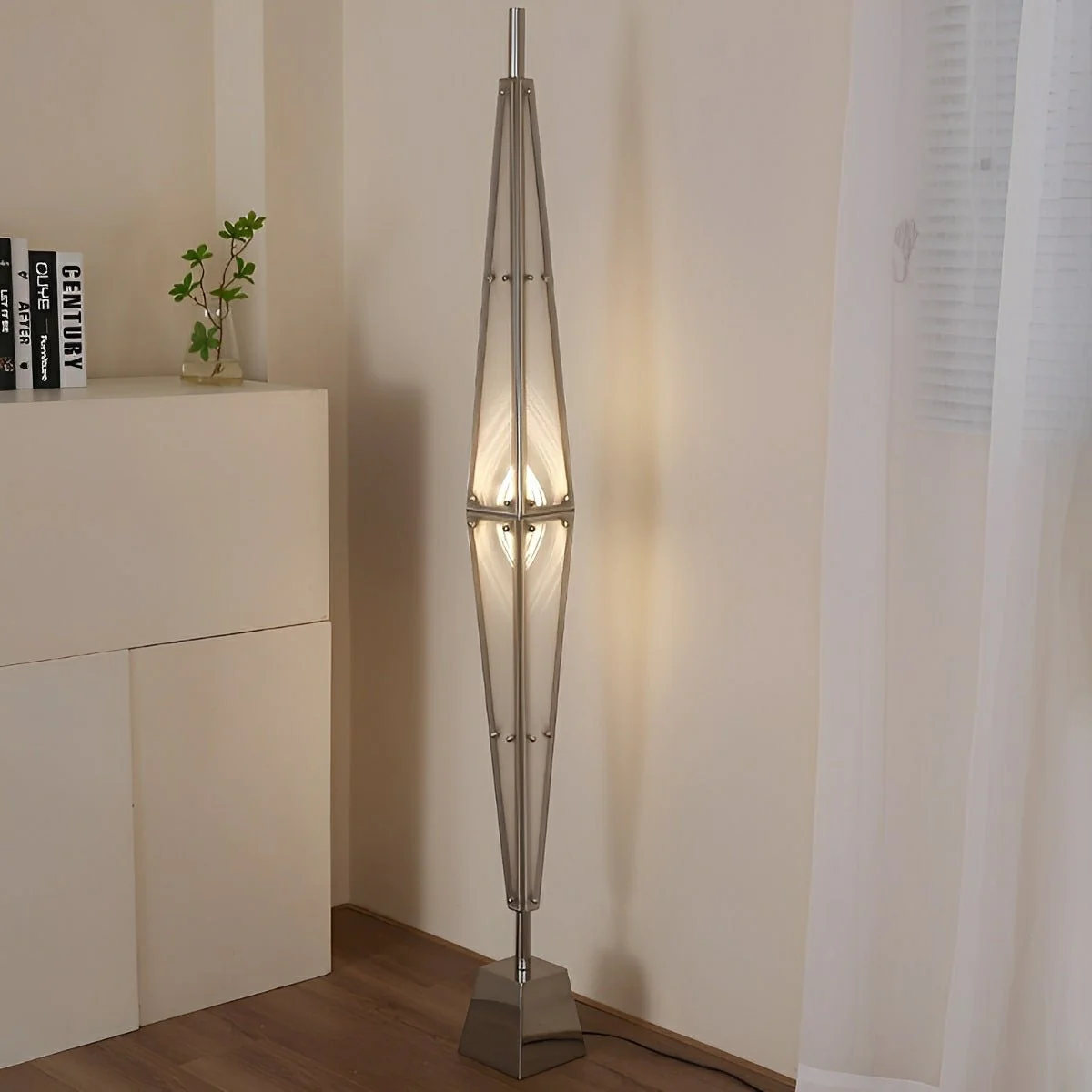 Modern Minimalist Diamond-Shaped Dimmable LED Floor Lamp