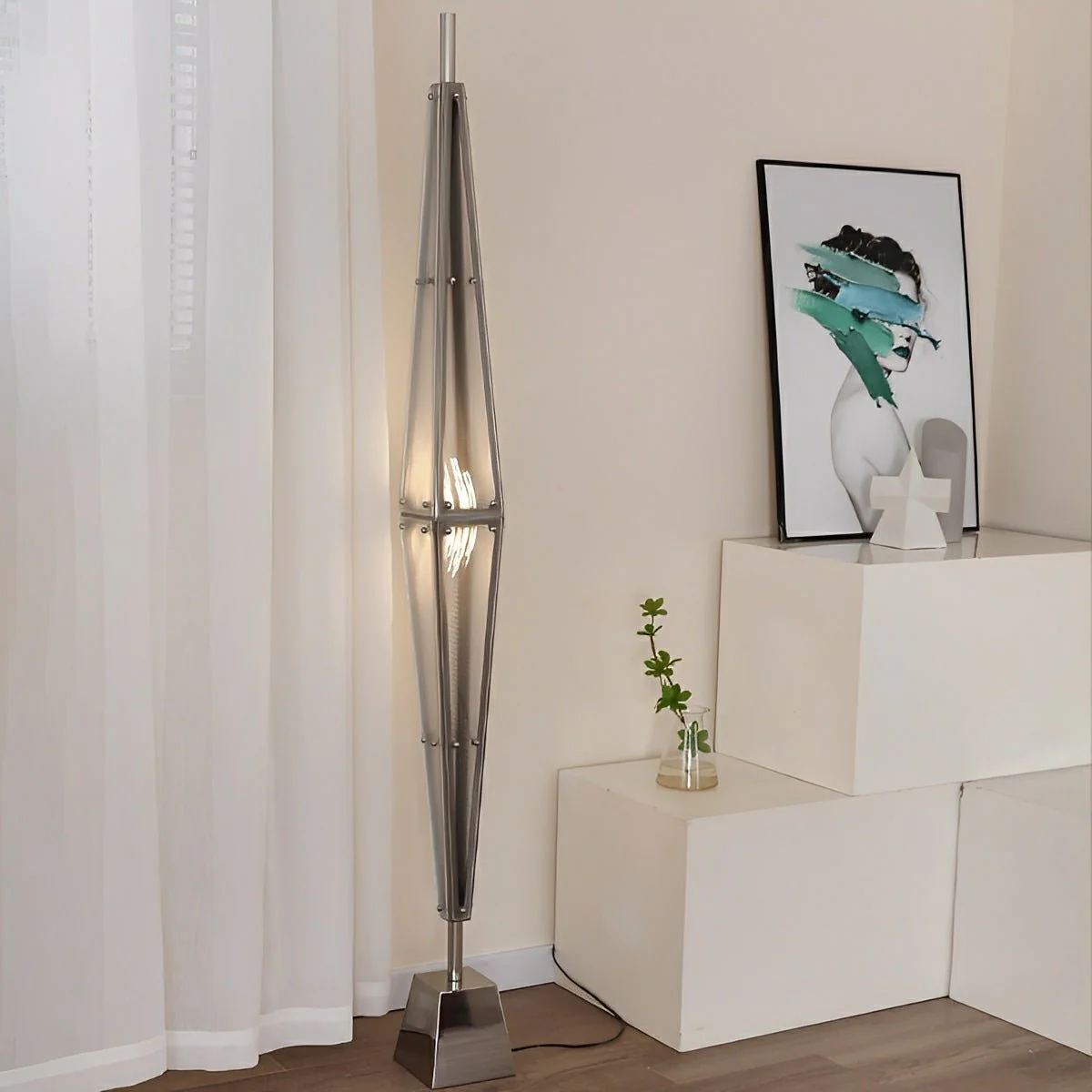 Modern Minimalist Diamond-Shaped Dimmable LED Floor Lamp - Image 3