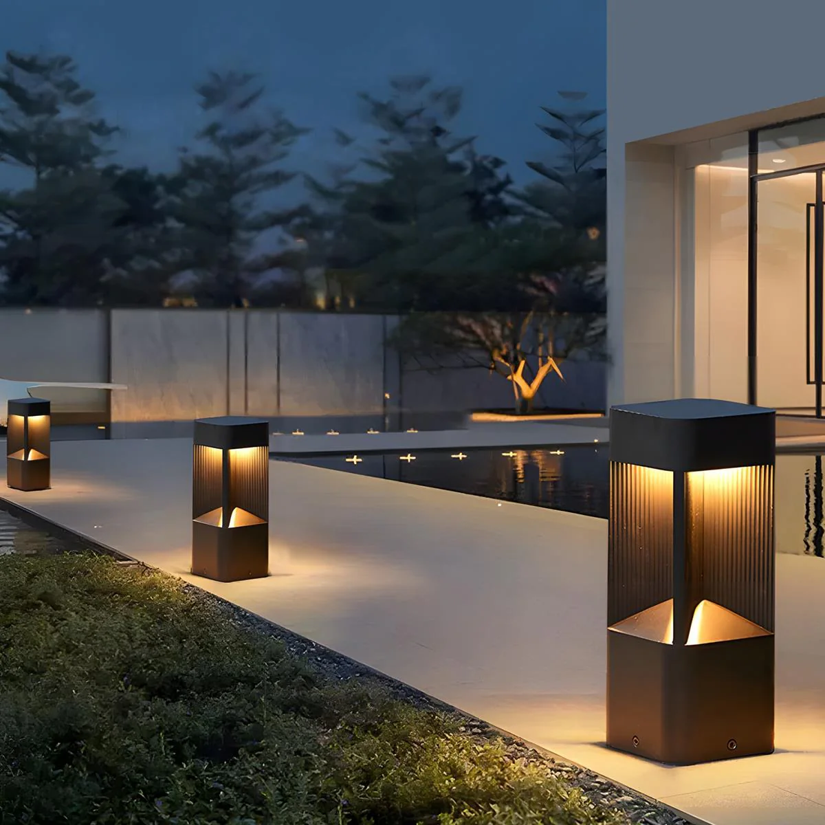 Modern Rectangular LED Outdoor Landscape Lighting - Image 3