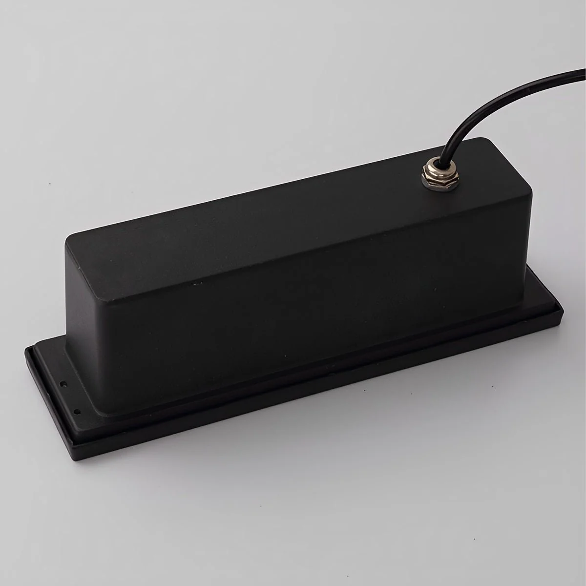 Outdoor Minimalist LED Recessed Stairway Wall Lights - Image 7