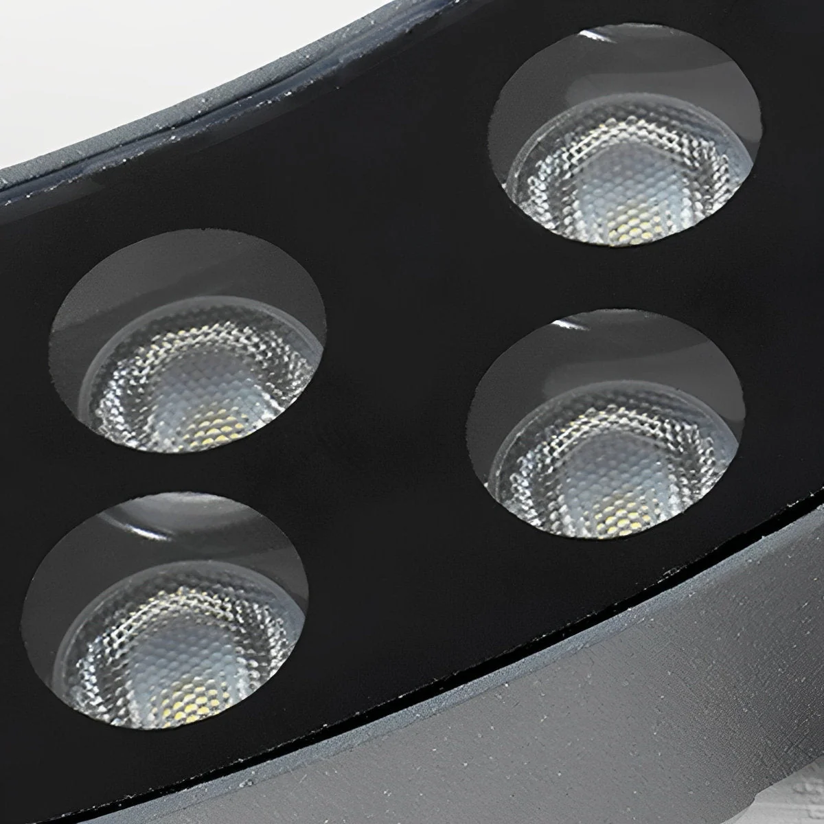 Outdoor Waterproof LED Arc Spot Lights for Trees Lawn - Image 10