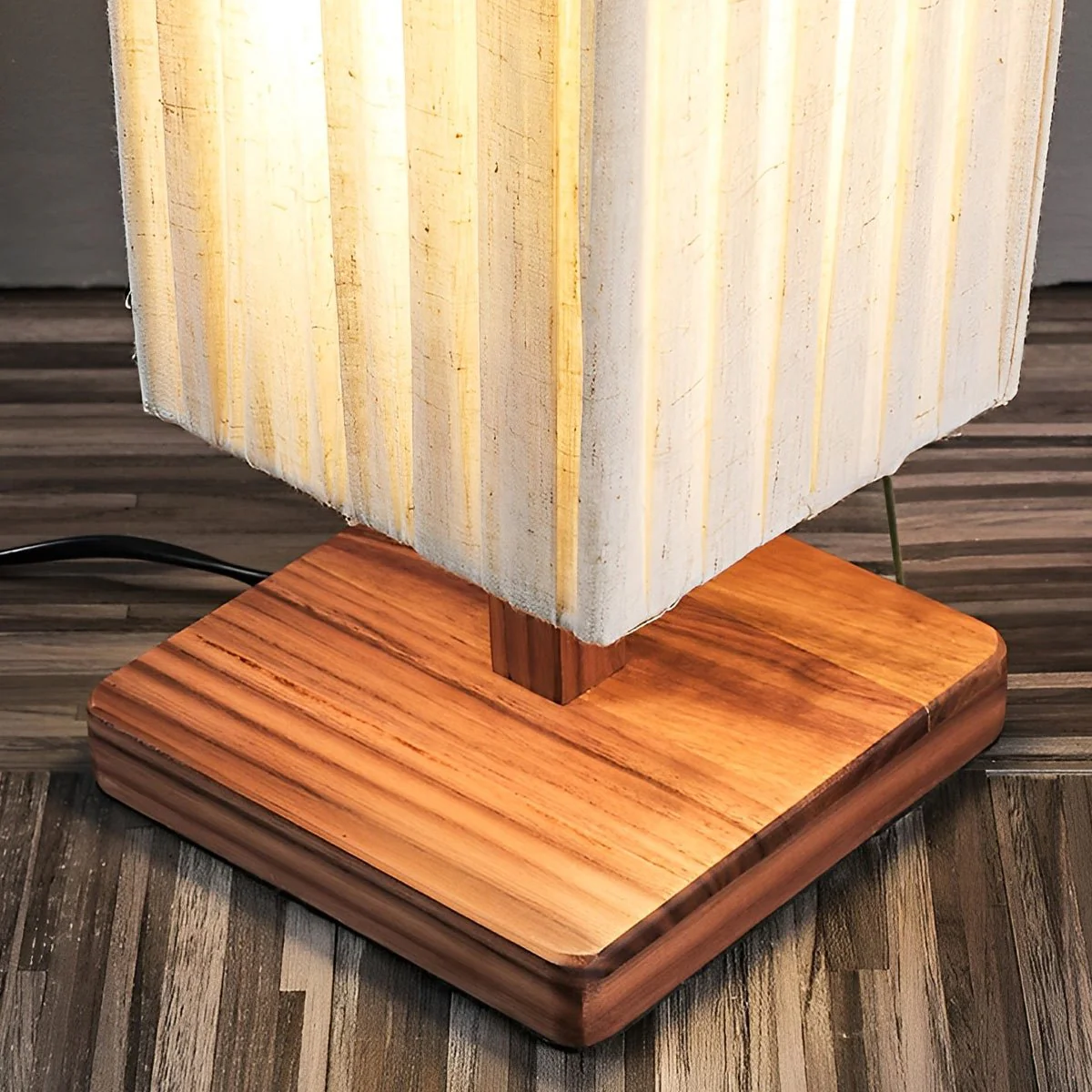 Vintage Square Column Plug In LED Floor Lamp - Image 6