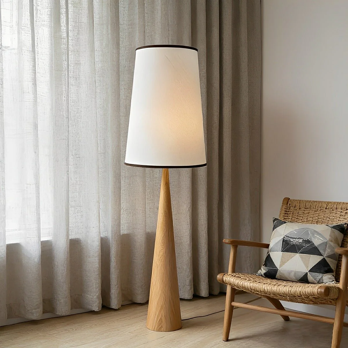 Vintage Wood Tapered LED Floor Lamp - Image 3