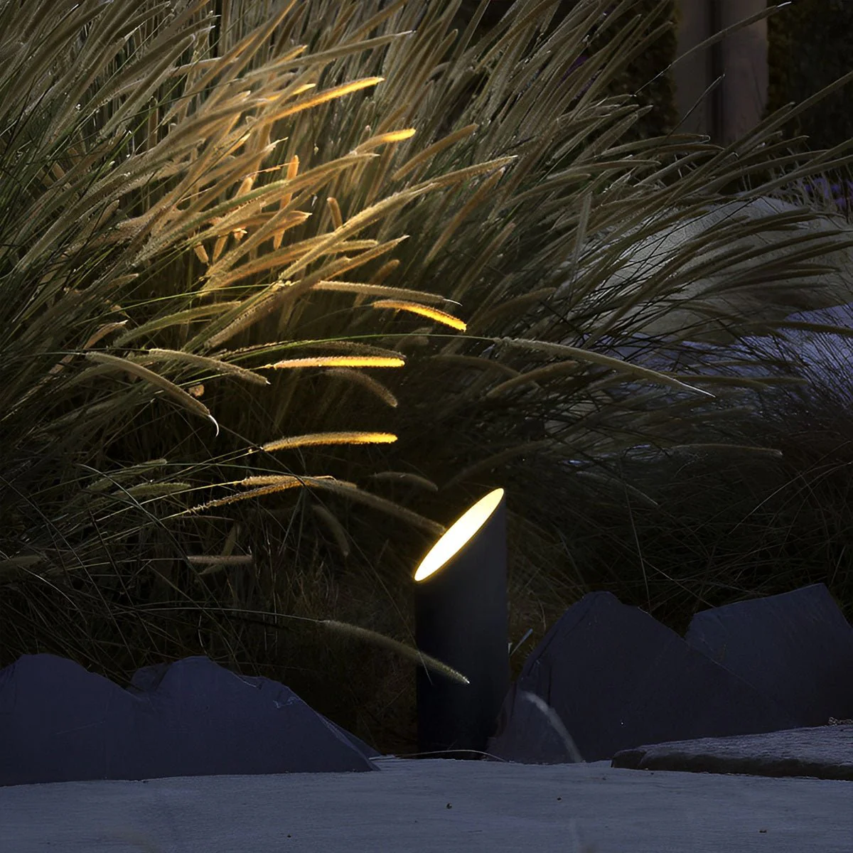 Waterproof Cylinder LED Spot Light Outdoor Landscape Lighting - Image 4