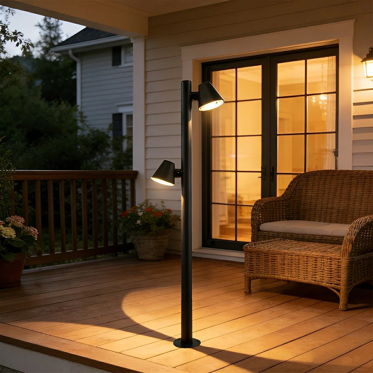 Waterproof Flash Black Modern Column Outdoor Street Pole Lights - Image 5