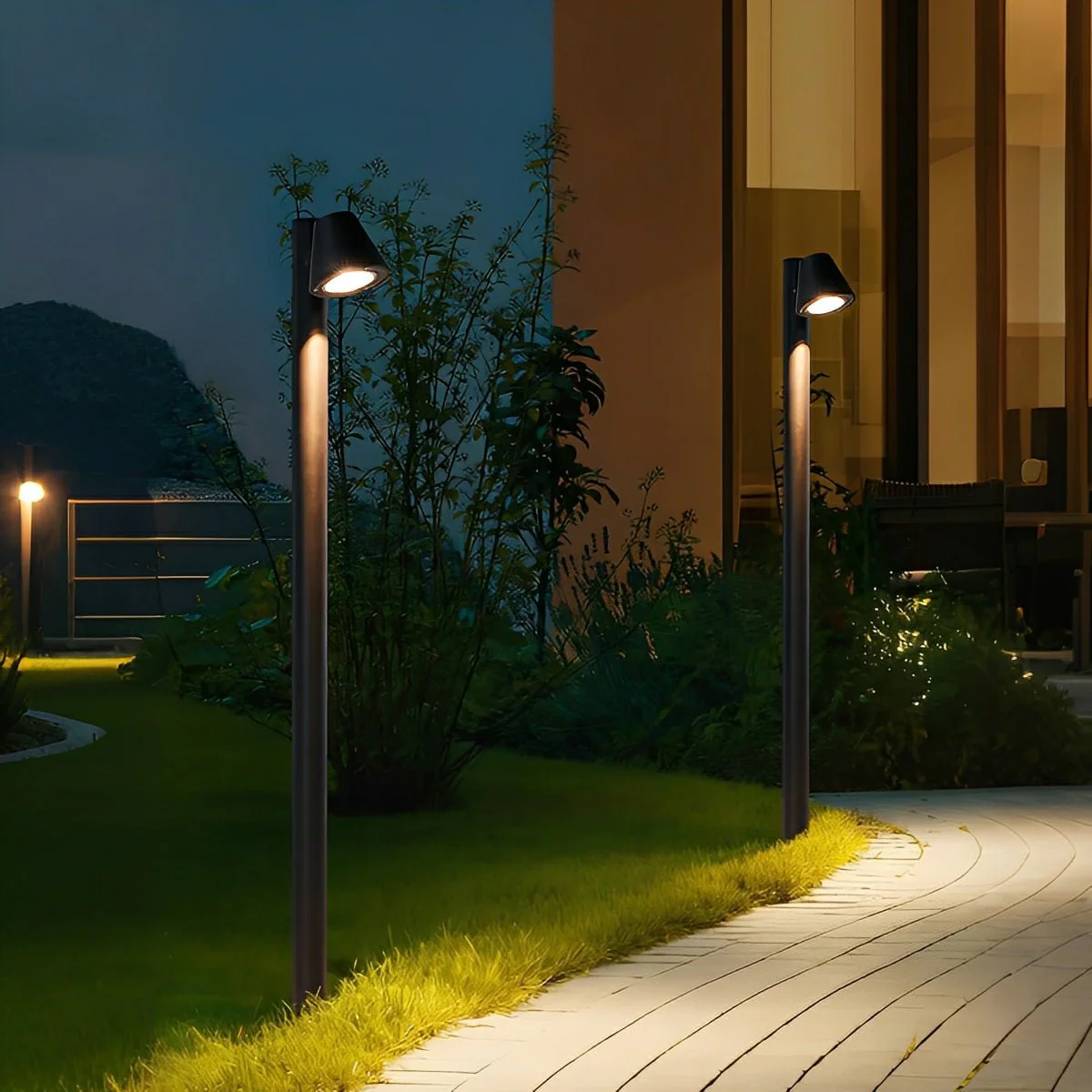 Waterproof Flash Black Modern Column Outdoor Street Pole Lights - Image 7