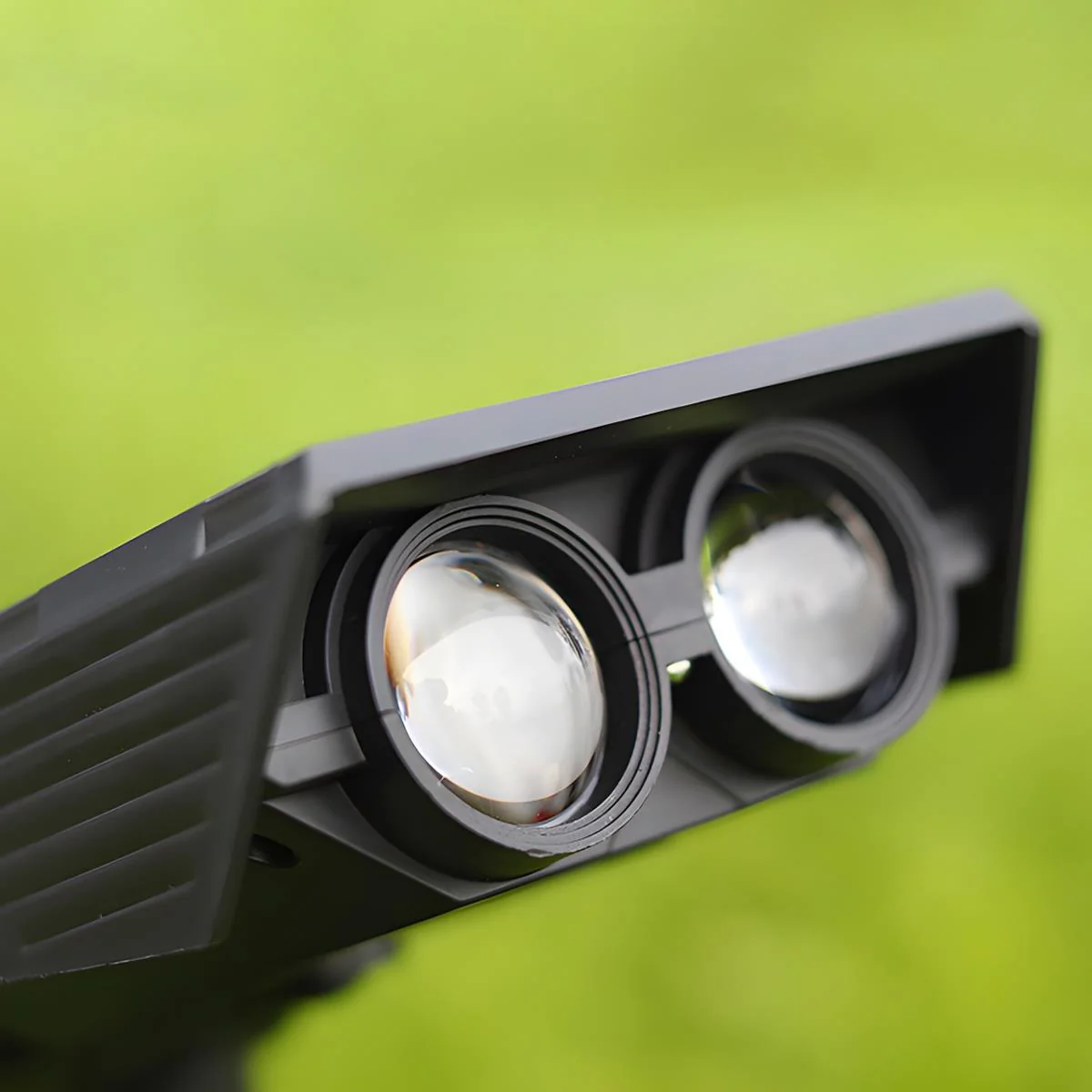 Waterproof LED Solar Multi-zoom Spot Light Landscape Lighting - Image 8