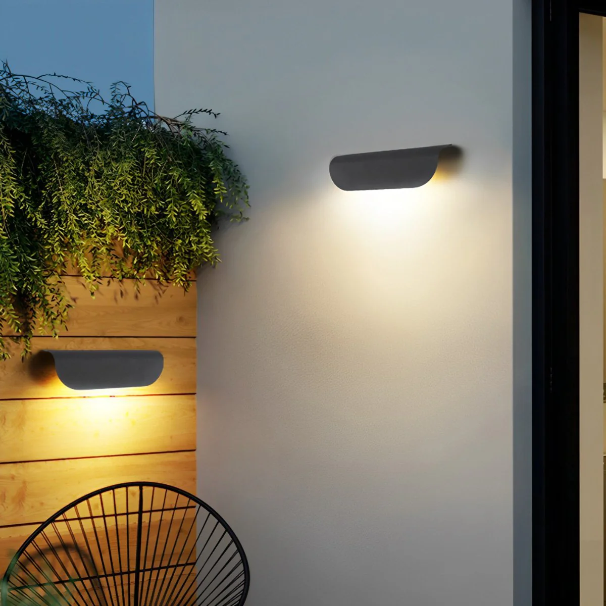 Waterproof Minimalist Arc-shaped LED Outdoor Wall Light - Image 3