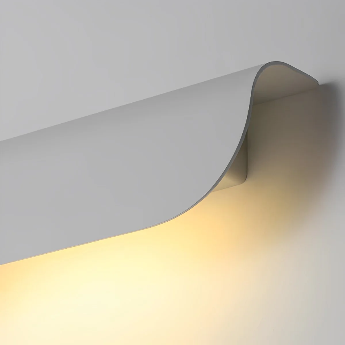 Waterproof Minimalist Arc-shaped LED Outdoor Wall Light - Image 8