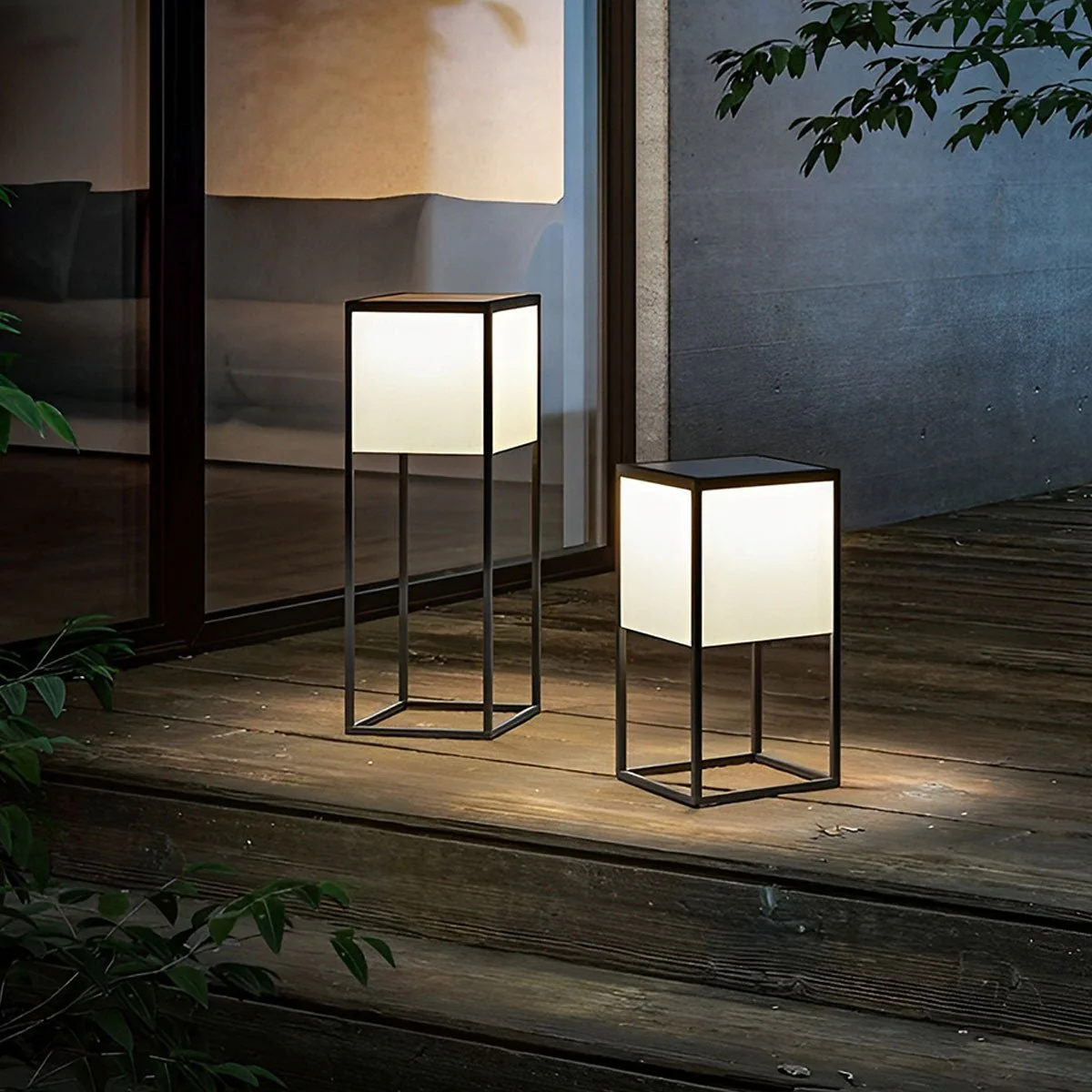 Waterproof Modern Minimalist Stainless Steel Rectangular LED Outdoor Floor Lamp