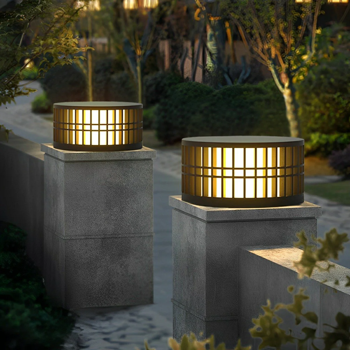 Waterproof Round Powerd LED Outdoor Post Lights - Image 3
