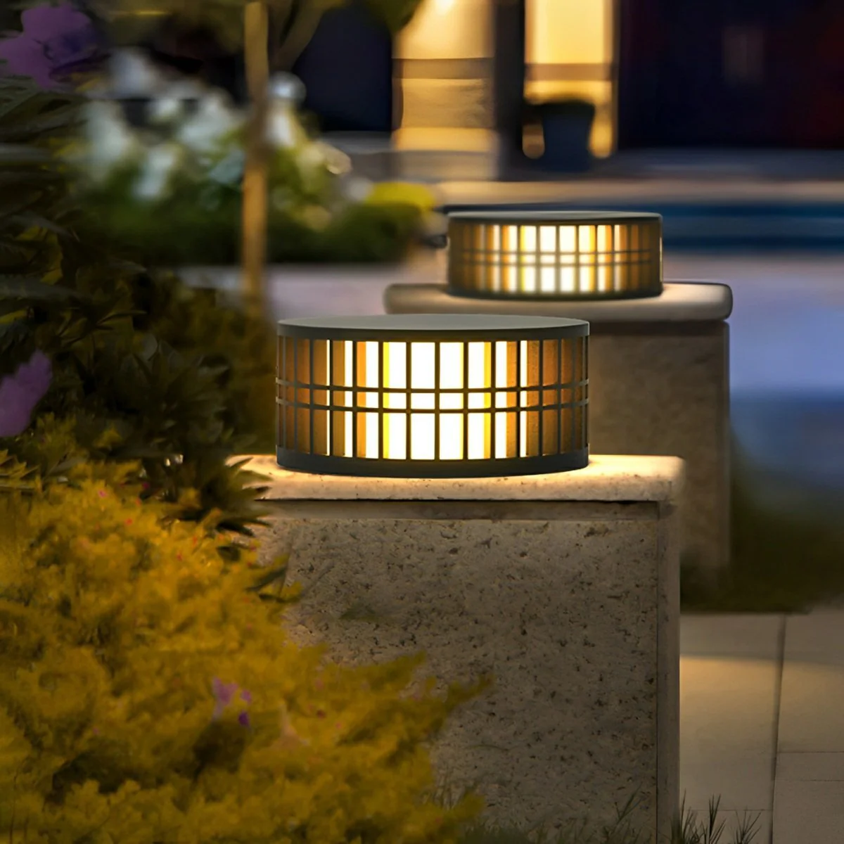Waterproof Round Powerd LED Outdoor Post Lights - Image 4