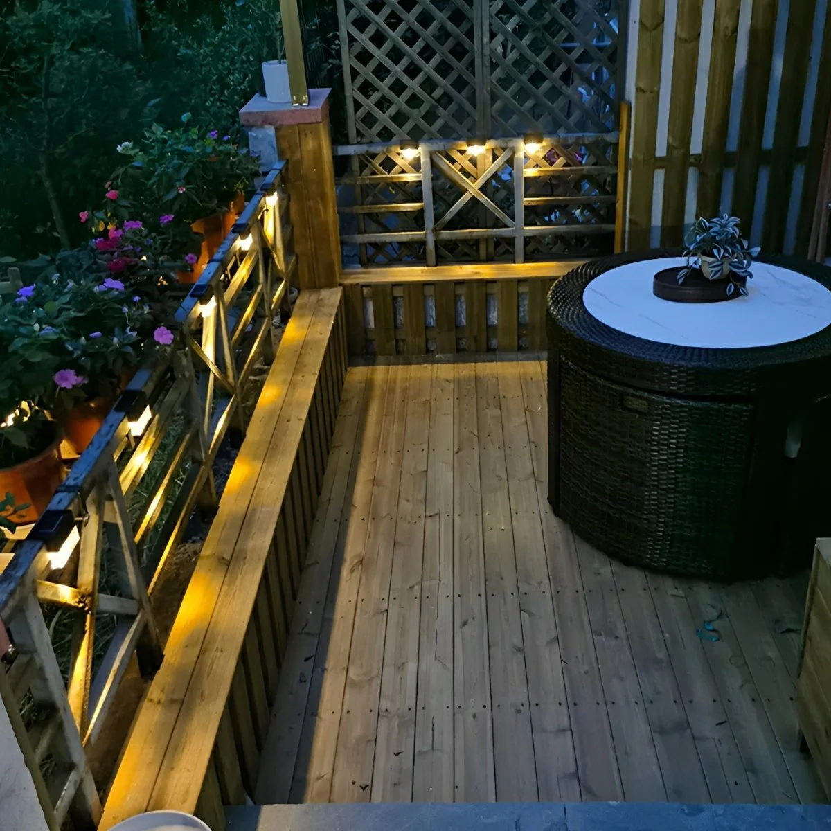 Waterproof Solar Modern Outdoor Fence Wall Lights - Image 3