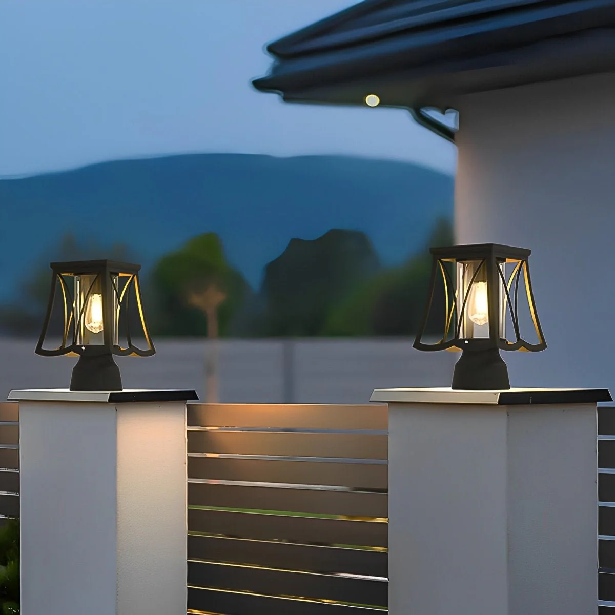 Waterproof Powerd LED Outdoor Post Lights - Image 4