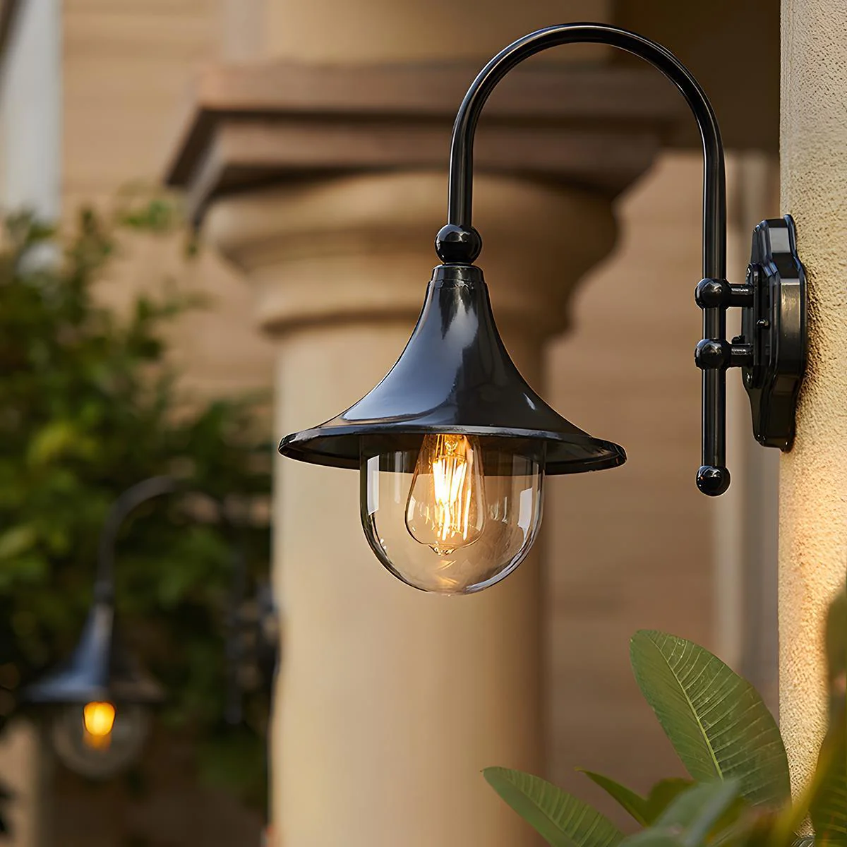Waterproof Vintage Horn Shape Outdoor LED Wall Lights - Image 9